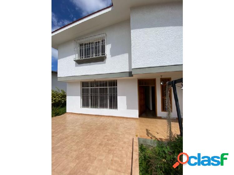 CASA EN ALQUILER PARA USO COMERCIAL EN LOS NARANJOS