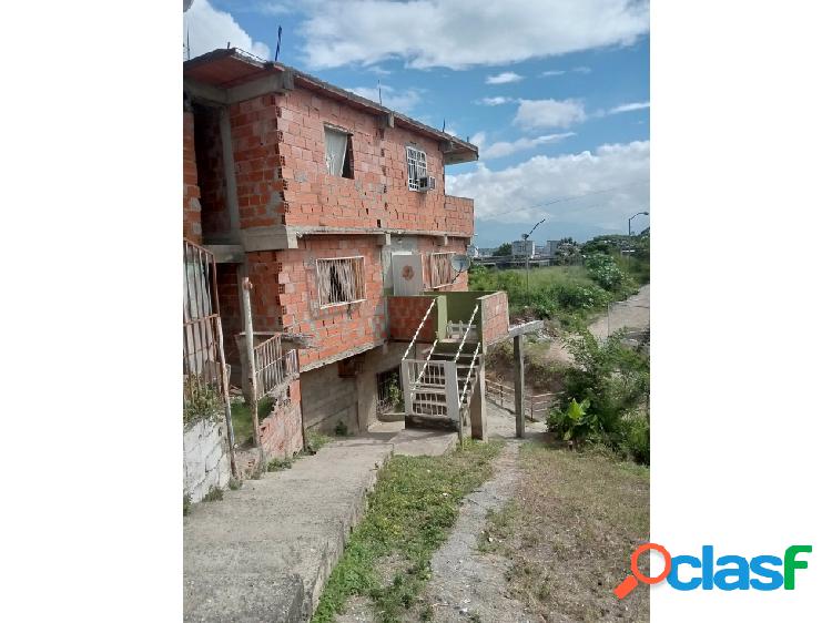 CASA EN URBANIZACION ACONCAGUA, GUARENAS