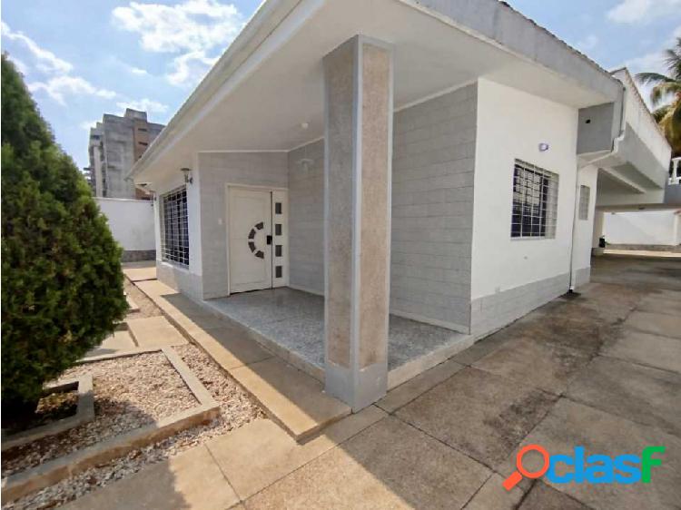 CASA EN VENTA DE DOS PLANTAS EN TRIGAL CENTRO MP-7346741