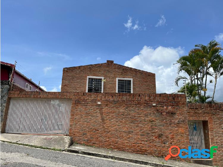 CASA EN VENTA EN ALTOS DE MONTERREY