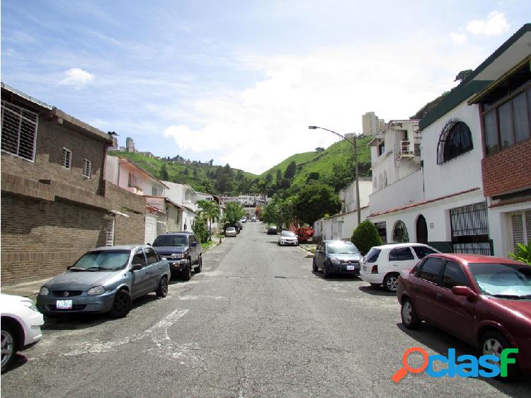 CASA EN VENTA EN PIEDRA AZUL