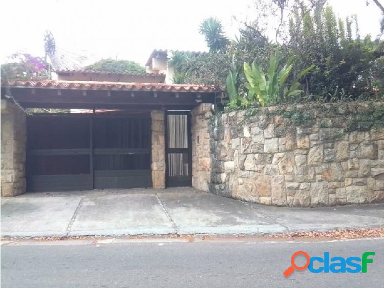 CASA EN VENTA EN PRADOS DEL ESTE