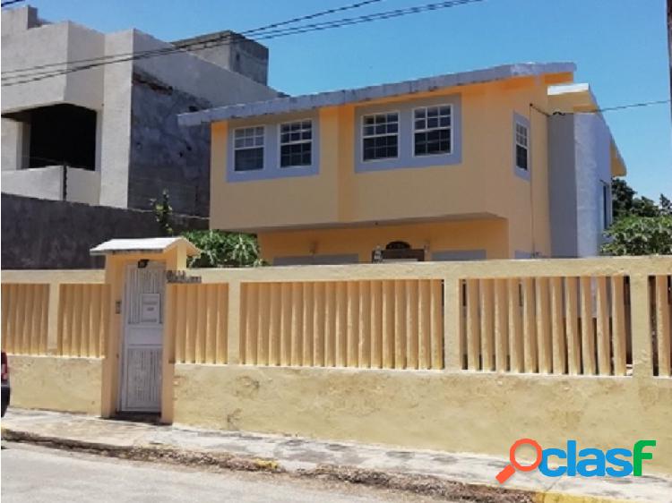 CASA EN VENTA IMPECABLE ESTADO EN LOS ROBLES