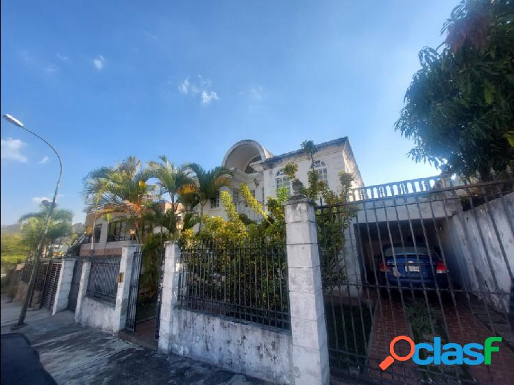 CASA EN VENTA LOMAS DE PRADOS DEL ESTE