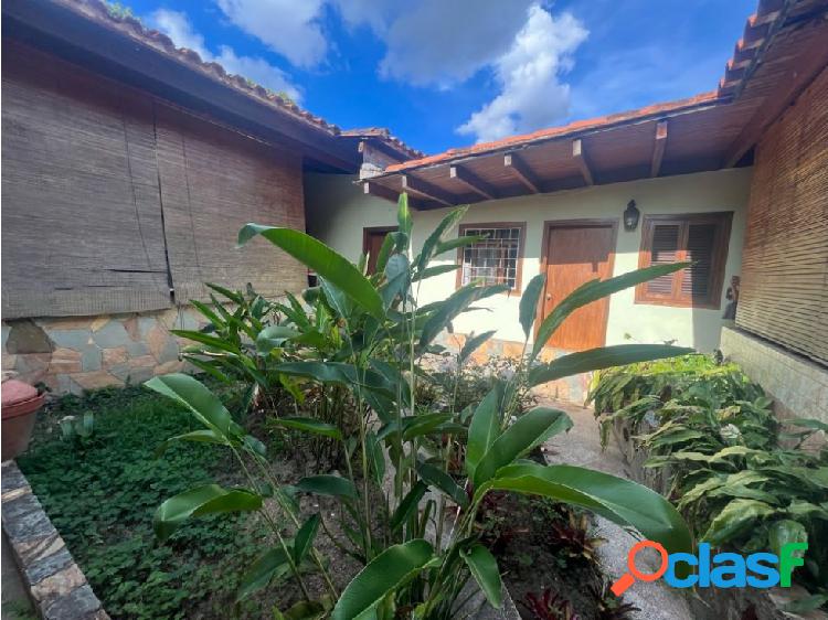 CASA EN VENTA PRADOS DEL ESTE