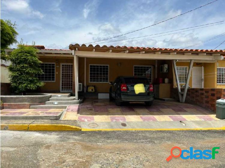 CASA EN VENTA URB LAS CAYENAS CABUDARE