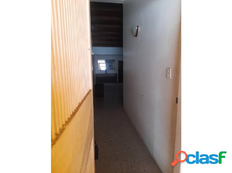 CASA EN VENTA URB PETIMORA II CABUDARE