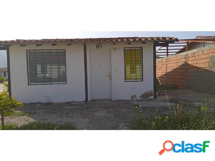 CASA EN VENTA URB. VALLE LA CUMACA EPYS-W