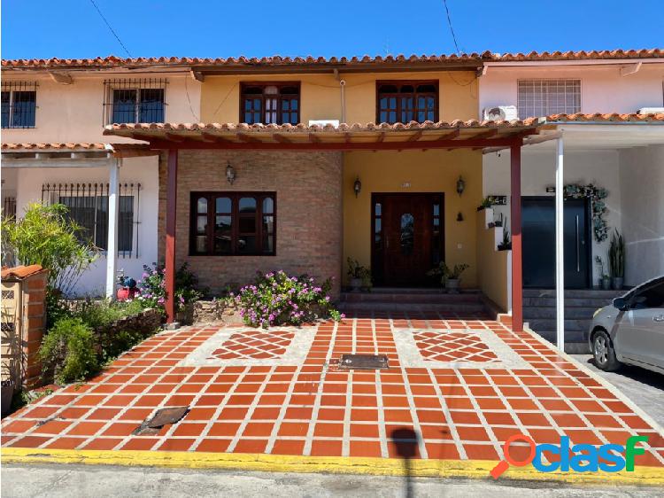 CASA EN VENTA URBANIZACION VALPARAISO BARQUISIMETO