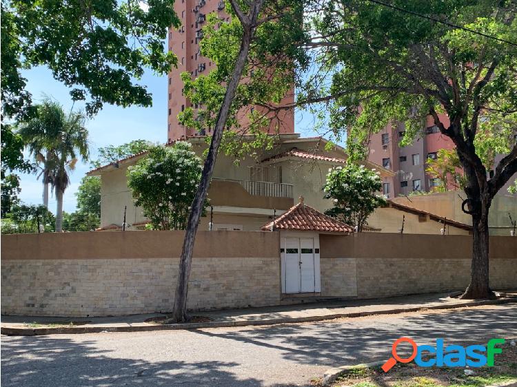 CASA QUINTA EN VENTA EN LA URB. CUMBOTO PUERTO CABELLO EDO.