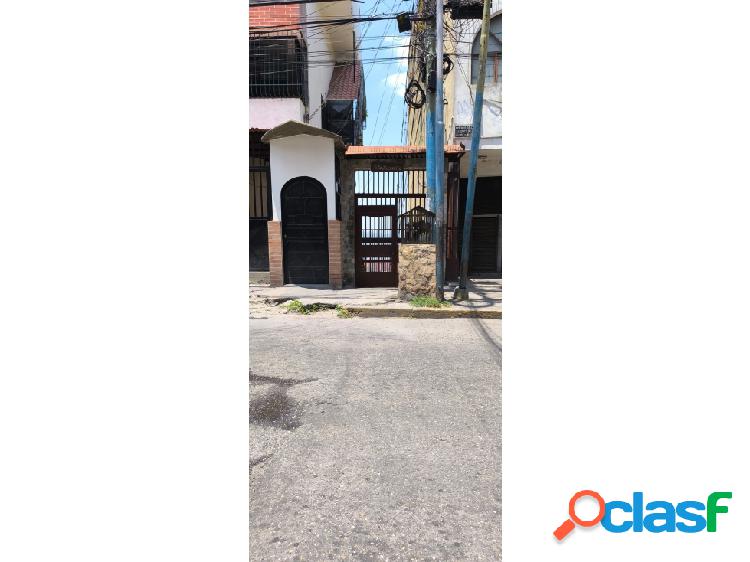 Casa + Anexo en venta en Minas de Baruta