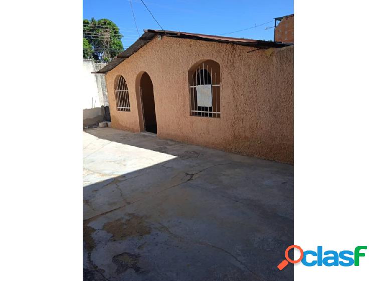 Casa En Venta Ezequiel Zamora, Palo Negro.