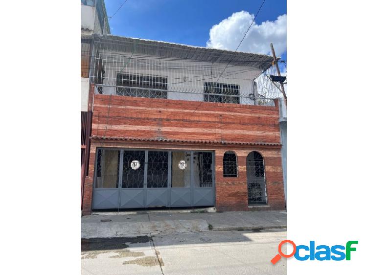 Casa Unifamiliar en venta, Urb Los Castaños