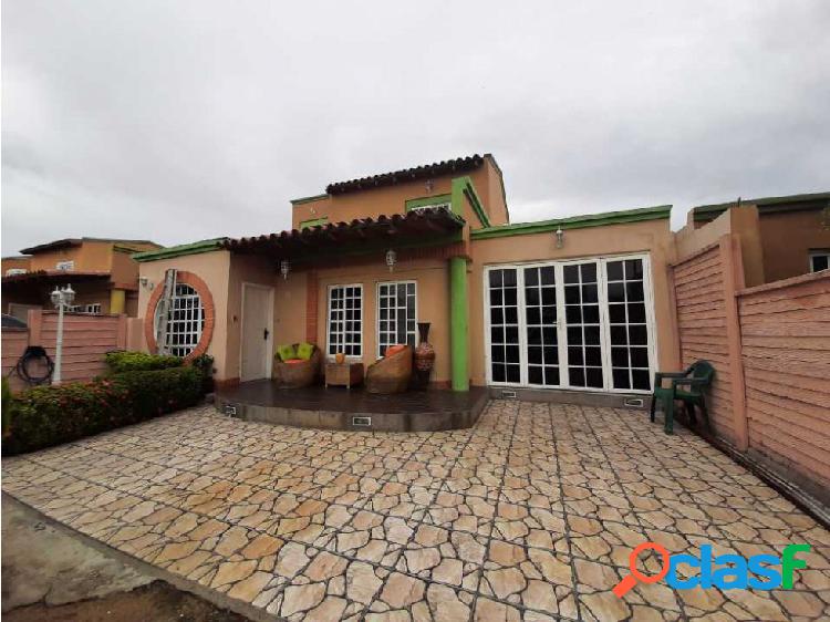 Casa Urb. Araguama Country Maracay Aragua