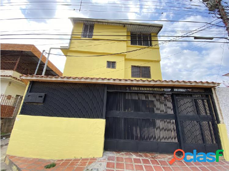 Casa comercial o residencial en Venta, C/ Petit, La