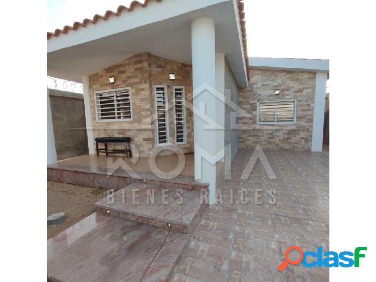 Casa en Alquiler Punto Fijo Urb. Sabana II - Puerta Maraven