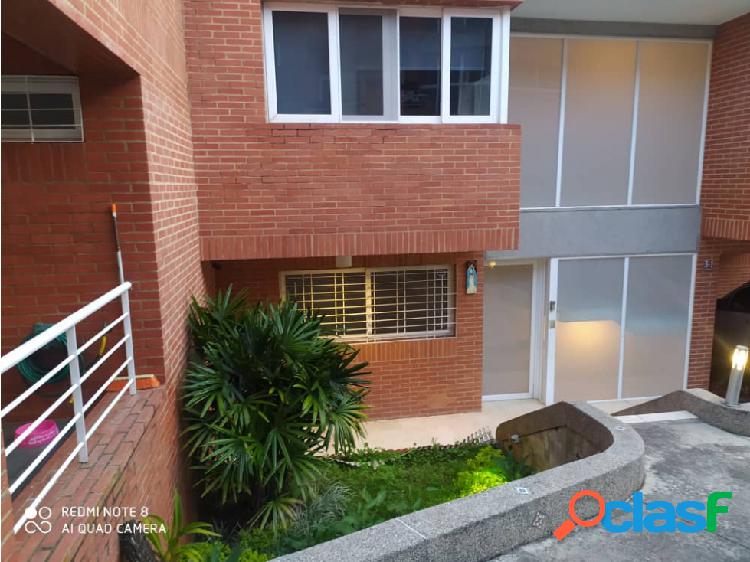 Casa en Venta Loma Linda, El Hatillo 304M2/3H/4B/3PE/1M