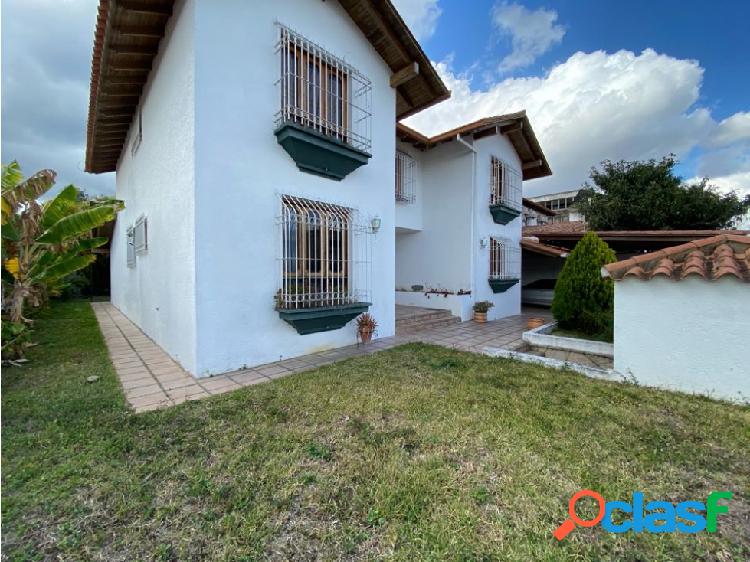 Casa en Venta Los Naranjos 530Mts2 5H/5B/3PE