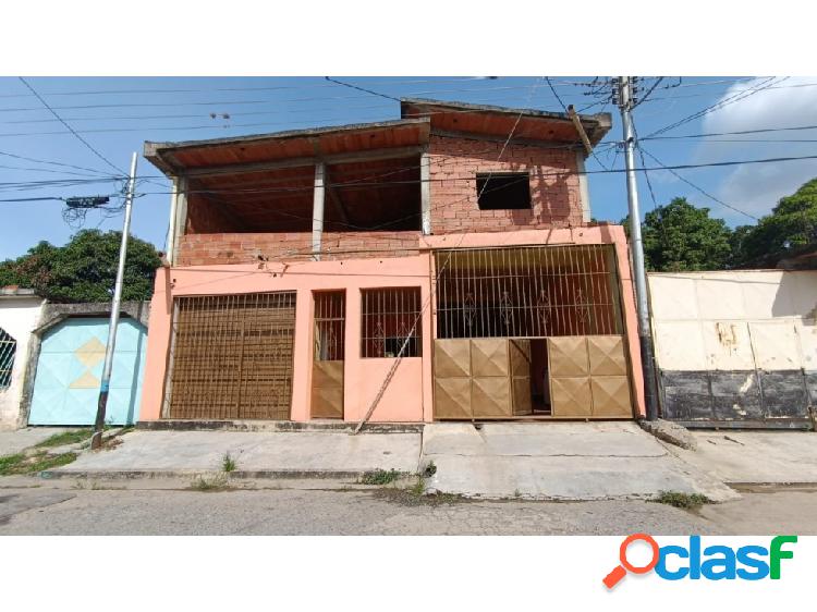 Casa en Venta Miguel Peña Barrio Batalla La Victoria MAZ