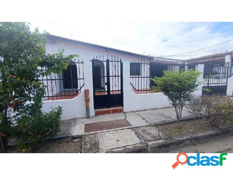 Casa en Venta Res. Araguaney Los Guayos YBRA Código