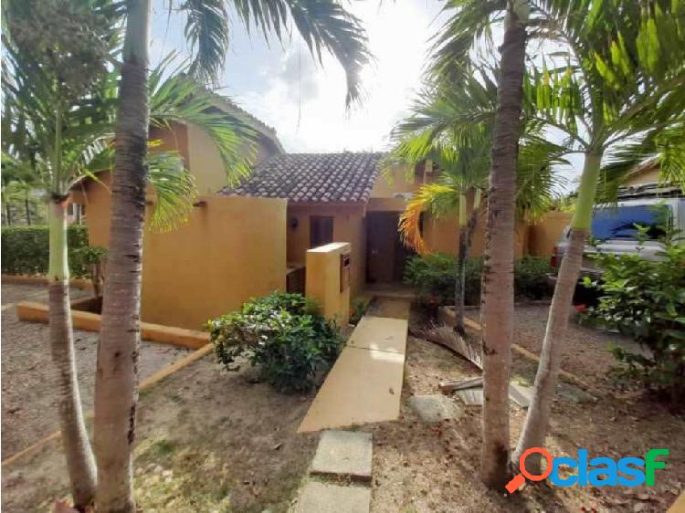 Casa en Venta Tucacas UP-6202772