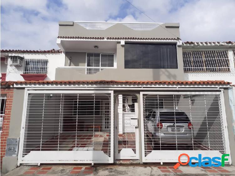 Casa en Venta Urb. La Esmeralda MC- 5225113