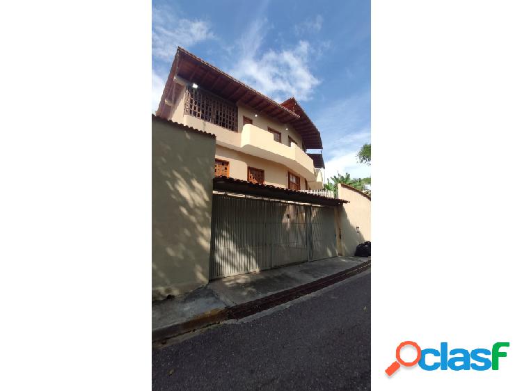 Casa en Venta en El Marques 514 Mts2 (Para actualizar) LL4