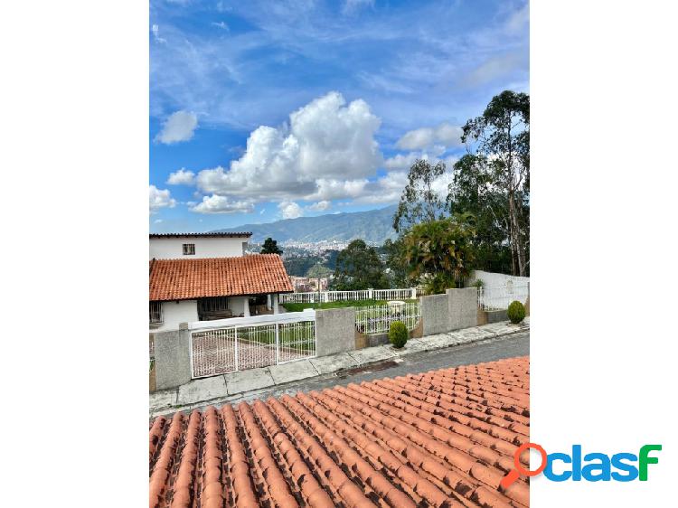 Casa en Venta en Los Naranjos Norte del Cafetal 7H/ 5B/ 4E