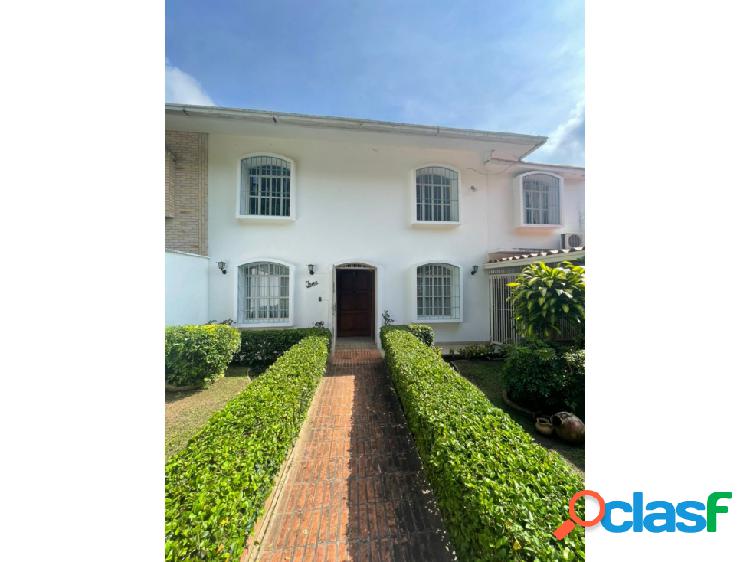 Casa en Venta en Macaracuay 530mts/5H+S/4B+S/2P