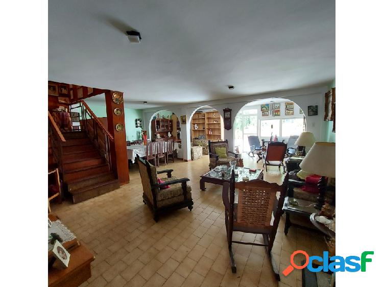 Casa en Venta en Santa Ines 4H+S/ 4B/ 2P