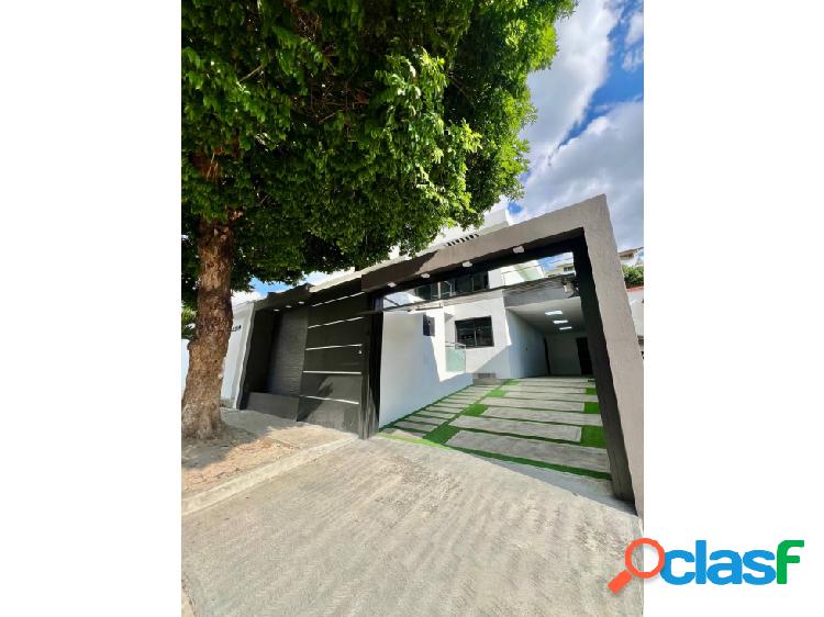 Casa en Venta en Terrazas de Club Hípico Remodelada 5H/ 3B/