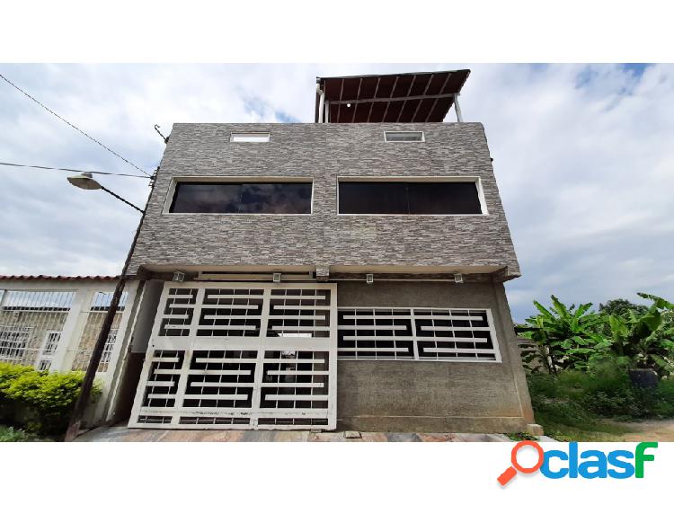 Casa en Venta en Urbanizacion Guasimal Maracay Aragua