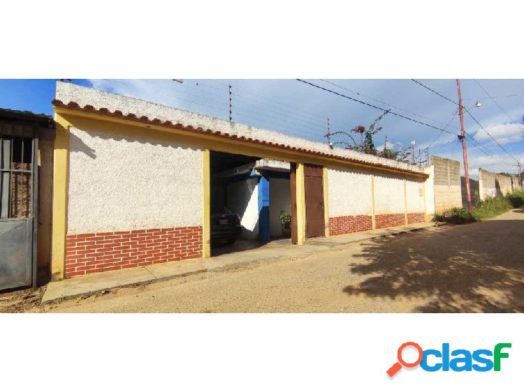 Casa en Venta, sector Los Pinos Cabudare