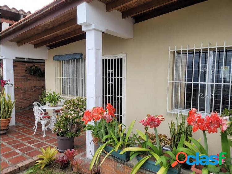 Casa en venta Amoblada en Urb El Barbecho Los Teques