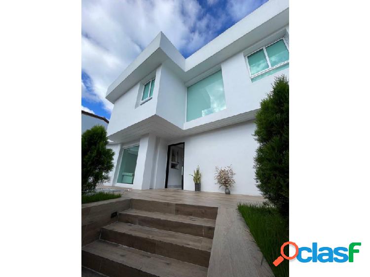 Casa en venta en Los Naranjos 780mt2