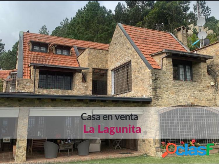 Casa en venta en la Lagunita El Hatillo en calle cerrada