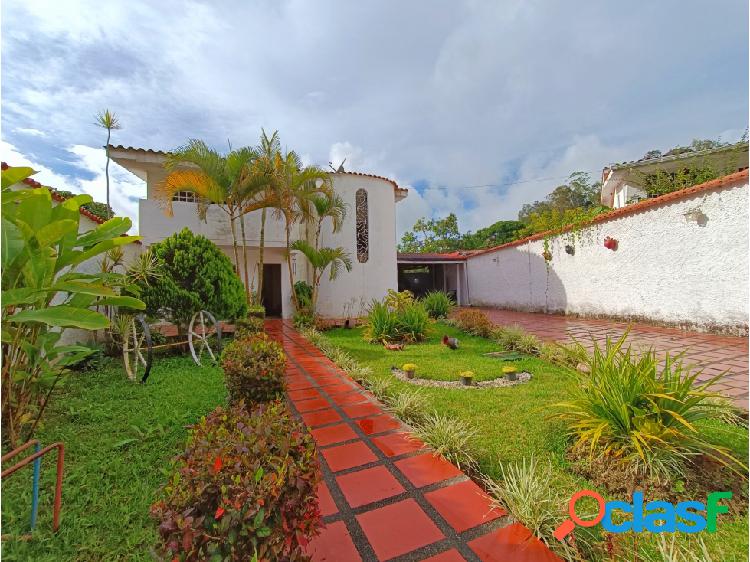 Casa en venta moderna en Urb Picott San Antonio de Los Altos