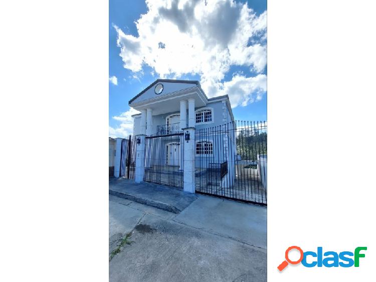 Casa en venta nueva 685m2 de terreno en Urb San Juan San