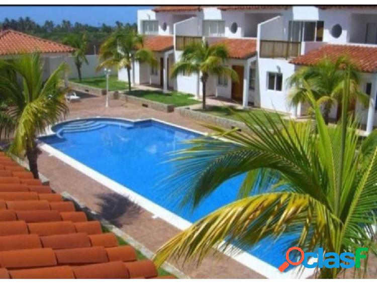 Casa hermosa Playa el agua, Venta En margarita