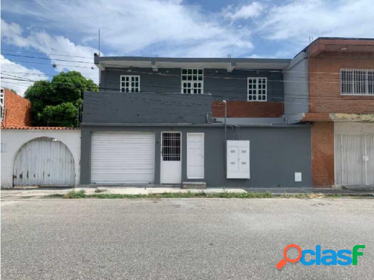 Casa uso comercial cabudare sector av. La Mata