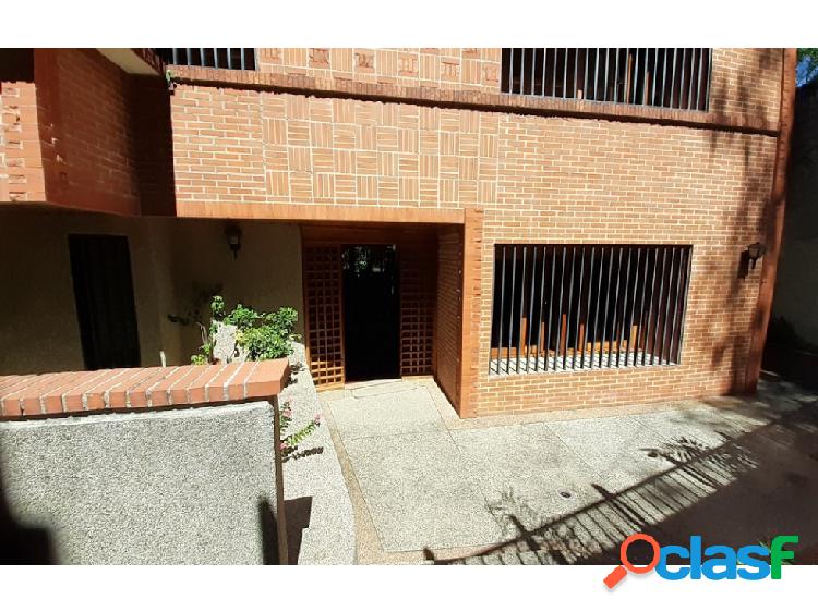 Cerro Verde Casa en Venta 7h+6b+3p Lmci