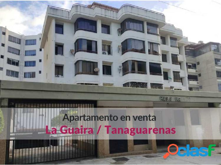 Cómodo apartamento de playa en venta en Tanaguarena