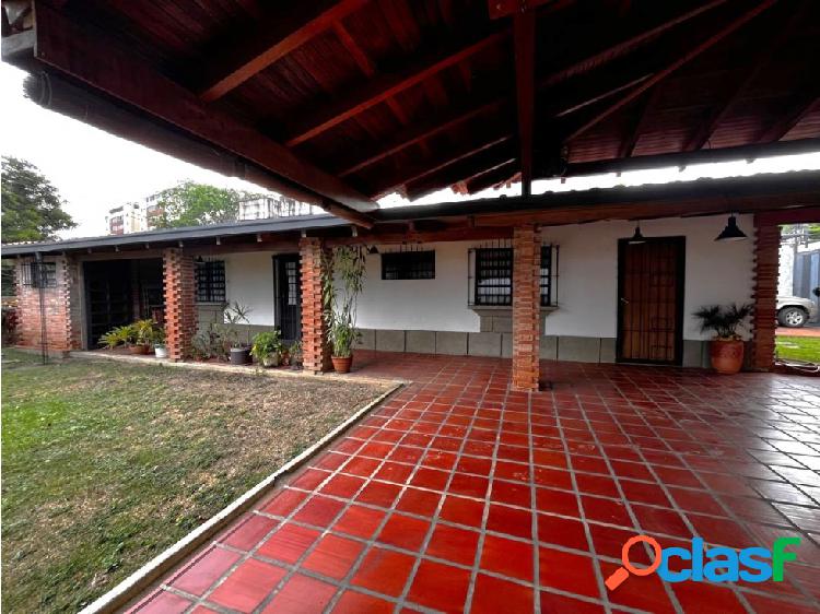 Colinas de los Ruices, casa en venta