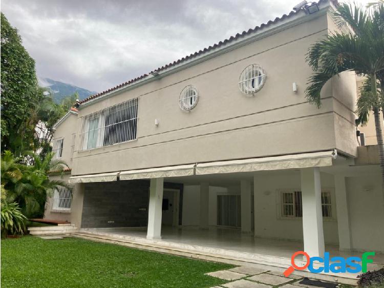 Country Club Casa 800m2 5h/5b/10p 2.600 000