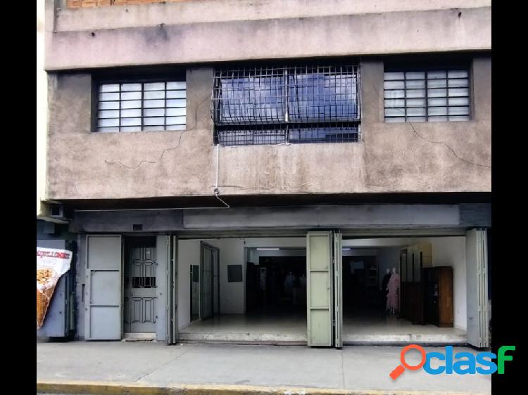 EDIFICIO COMERCIAL Y FONDO DE COMERCIO EN VENTA QUINTA