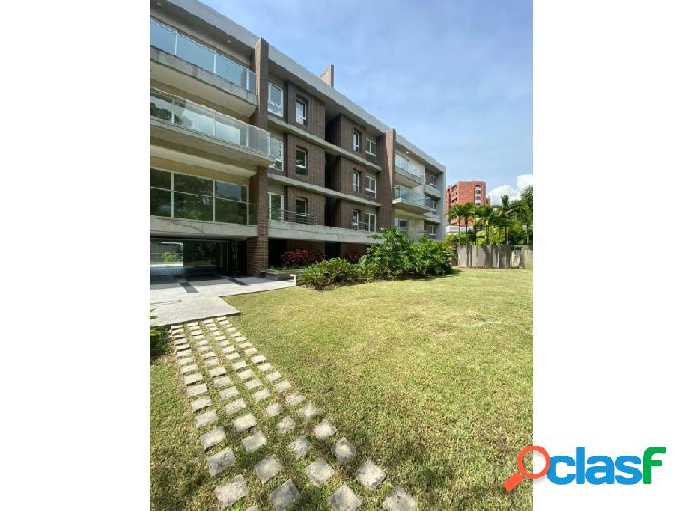 EDIFICIO RESIDENCIAL EN VENTA - URB. LA CASTELLANA