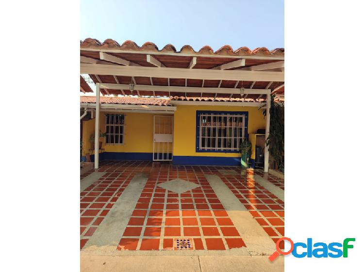 EN 48.000$ JP Realtor Team vende casa en Res. Valle de Oro,