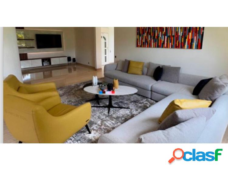 EN VENTA APARTAMENTO VALLE ARRIBA CARACAS