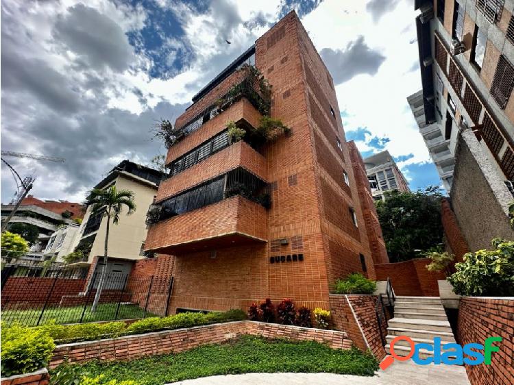 EN VENTA APTO DE 215m2. 3H/3.5B/2P. URB. LOS NARANJOS DE LAS