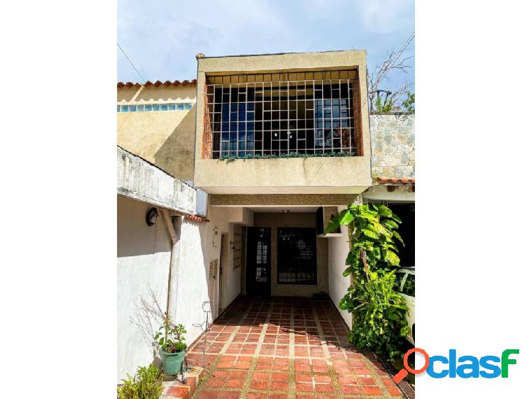 EN VENTA CASA EN LAS QUINTAS DE NAGUANAGUA